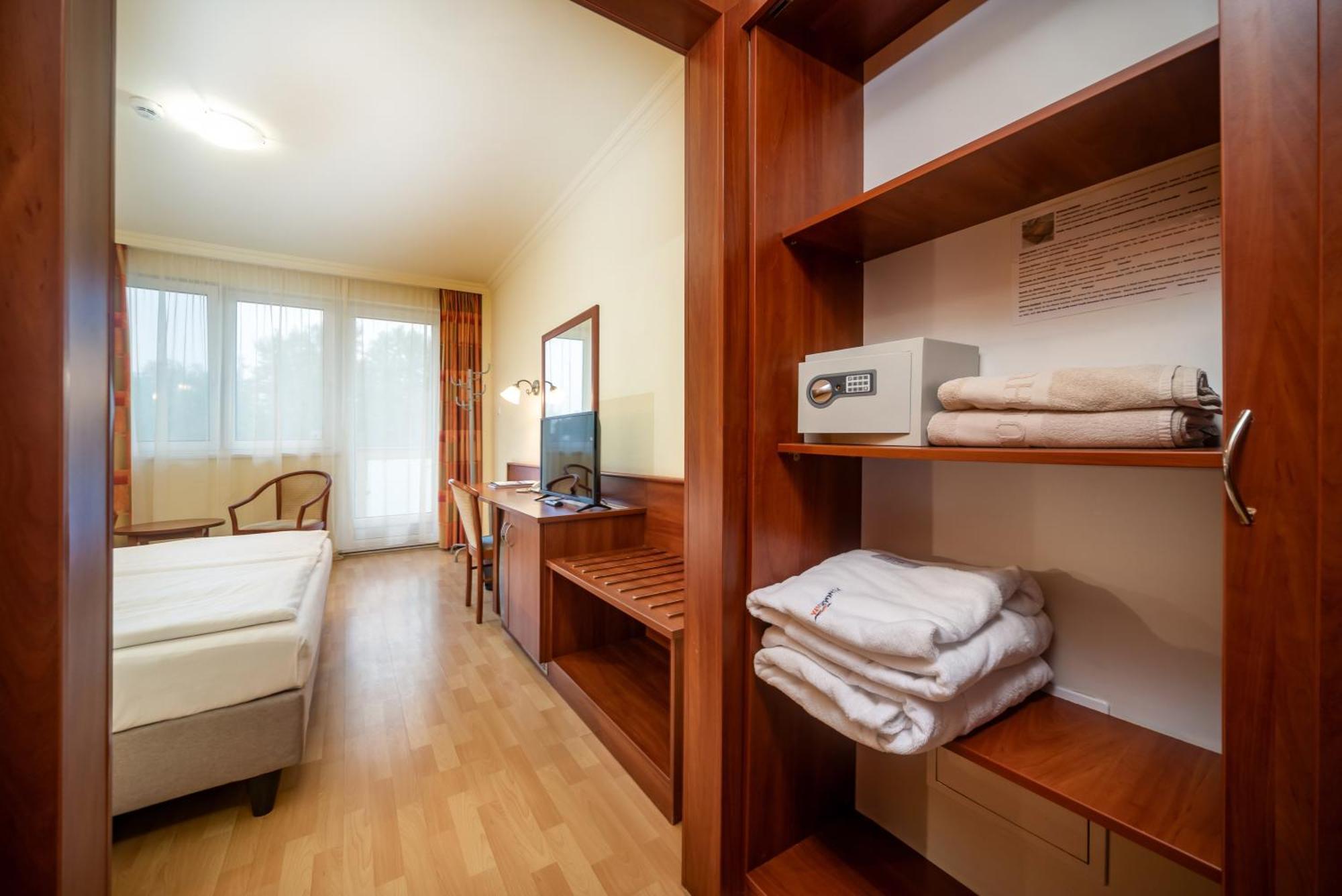Hungarospa Thermal Hotel Hajduszoboszlo Luaran gambar