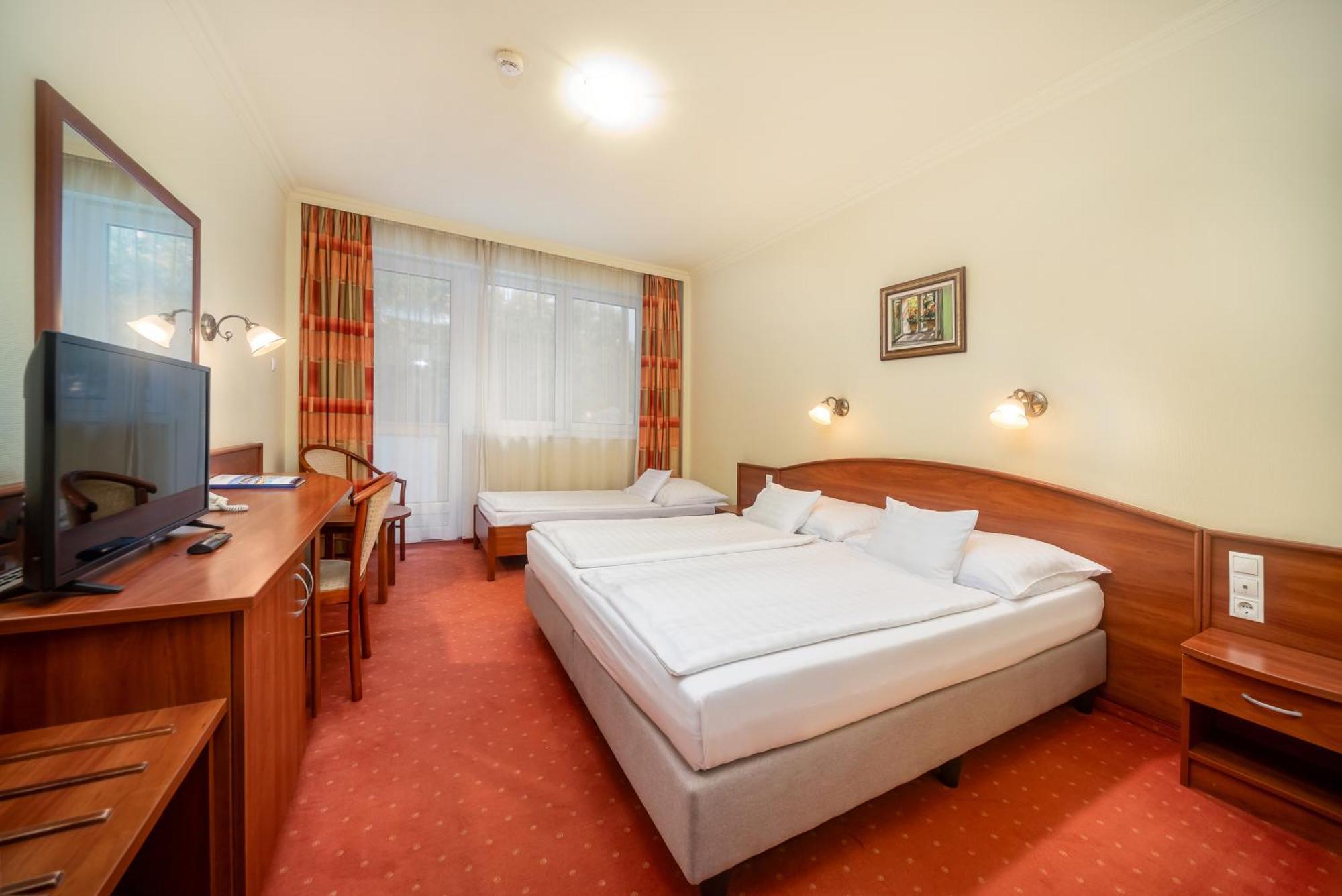 Hungarospa Thermal Hotel Hajduszoboszlo Luaran gambar